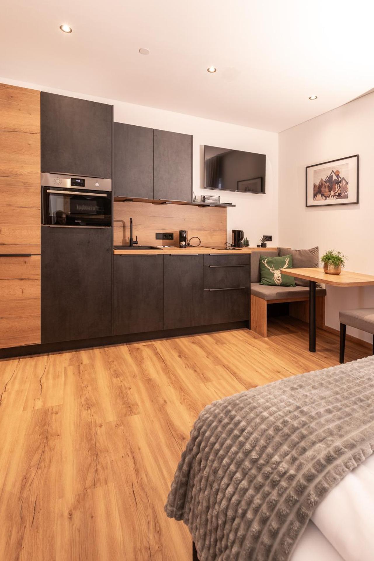 Feiserhof Navis - Appartements Екстериор снимка